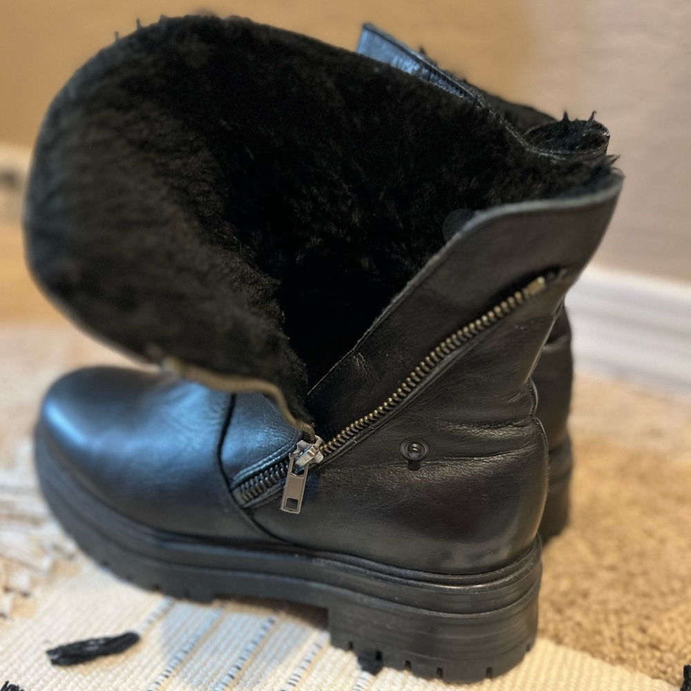 Black Avellini Leather Boots